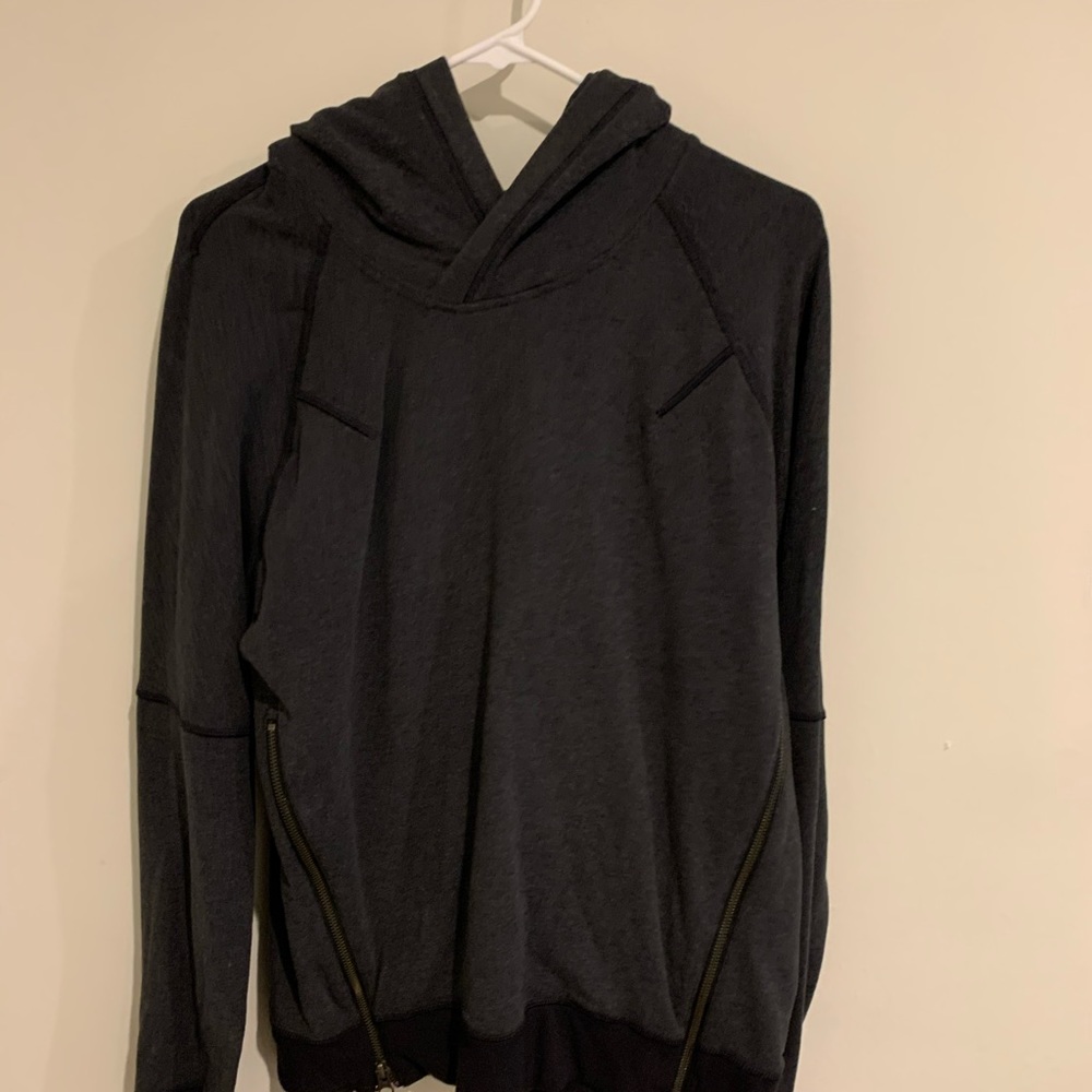 lululemon Om&Roam Pullover
